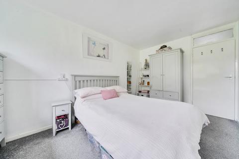 20 Tonge Close, Beckenham, BR3 3JZ