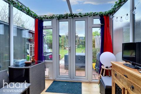20 Darwin Road, Stevenage, SG2 0DE