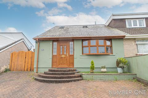 3 bedroom semi-detached house for sale, Elmgrove Close, Pontypridd, CF37