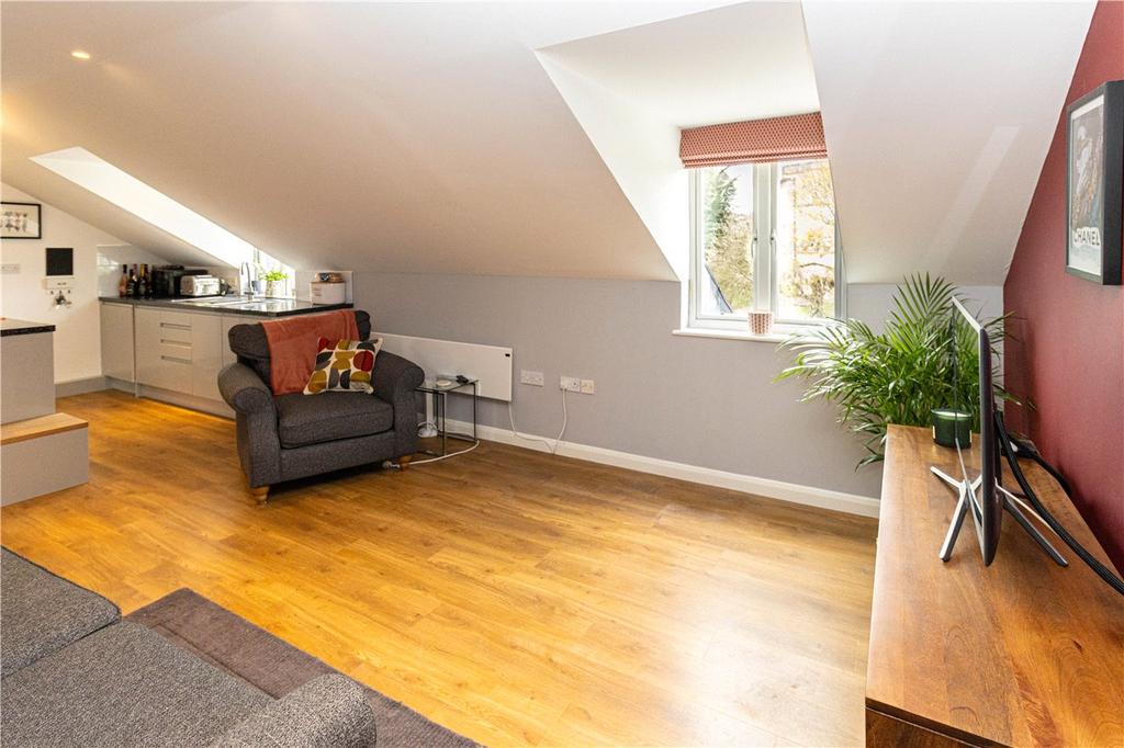 Living/Kitchen