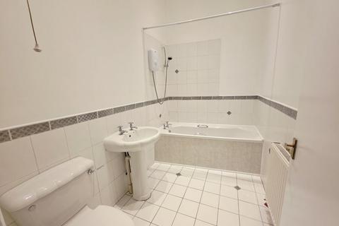 undefined, North Parade, Whitley Bay, Two Bedroom Ground Floor Apartment