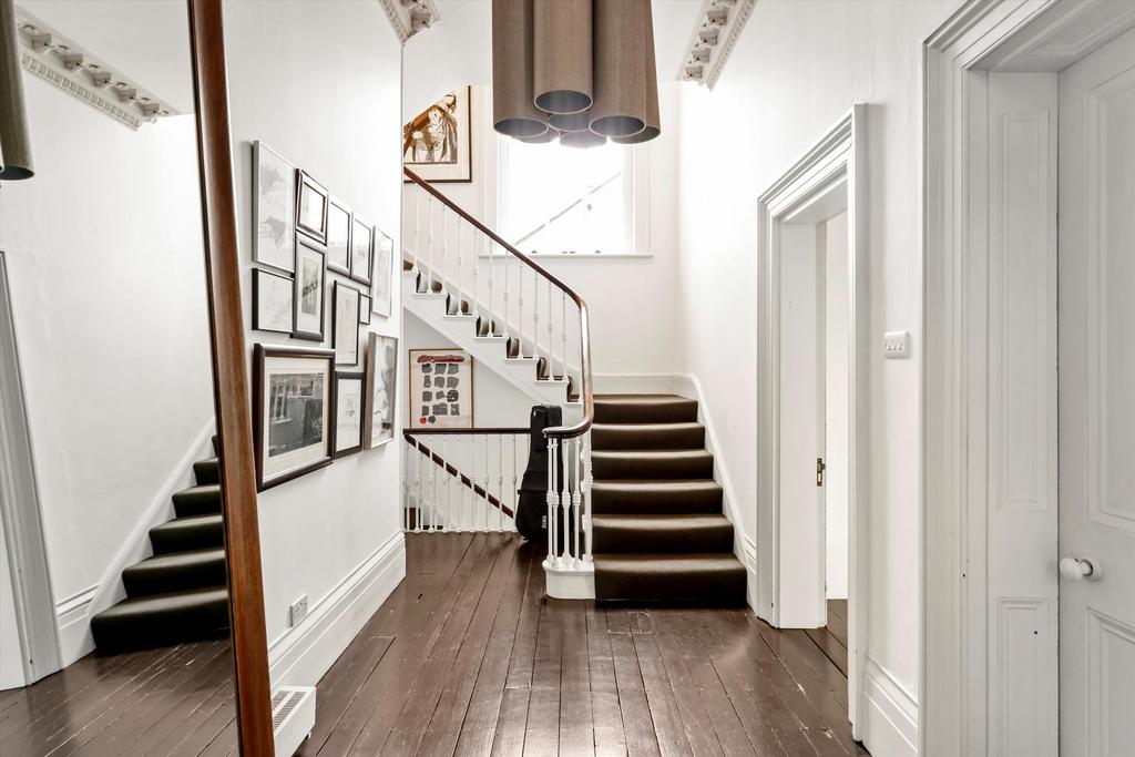 Douro Road, Cheltenham, Gloucestershire, GL50 4 bed semidetached house