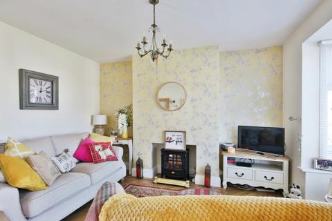 Hiburnum Ferry Road East, Barrow-upon-humber, DN19 7AZ