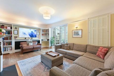 10 Oast Road, Oxted, RH8 9DX