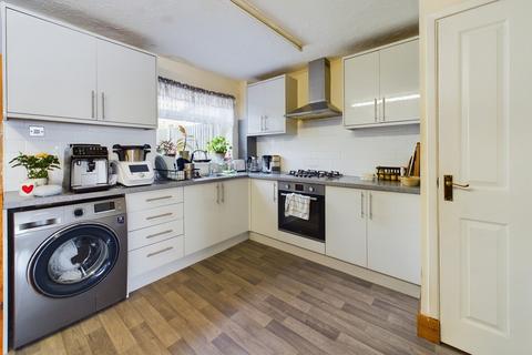 3 bedroom terraced house for sale, Hawthorn Way, Thetford