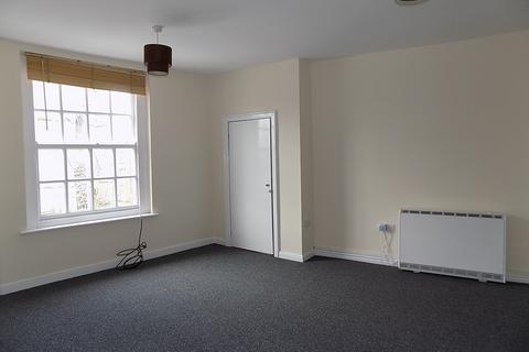 3 bedroom apartment to rent, Church Terrace, Wisbech