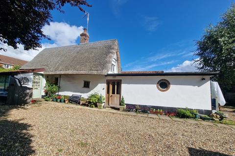 4 bedroom detached house for sale, High Road, Needham