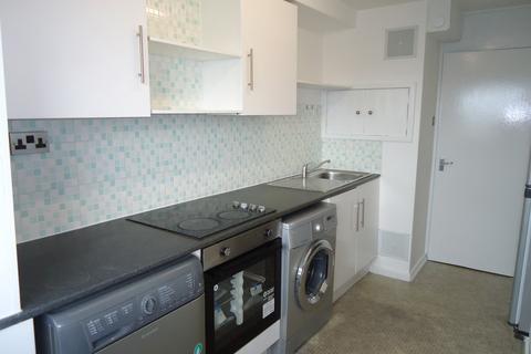 1 bedroom apartment to rent, Meynell Heights, Leeds LS11