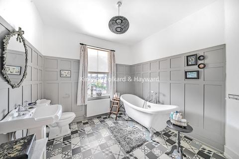 78 Granville Road, London, N12 0HT
