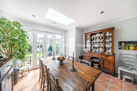 78 Granville Road, London, N12 0HT