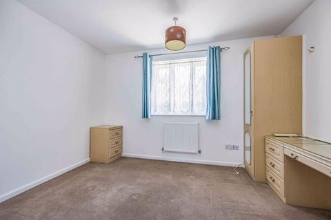 2 bedroom terraced house to rent, Anchorage Park, Portsmouth