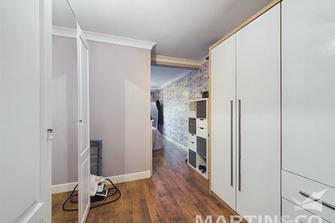 13 Storms Way, Chelmsford, CM2 6NU