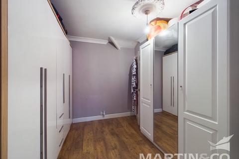 13 Storms Way, Chelmsford, CM2 6NU