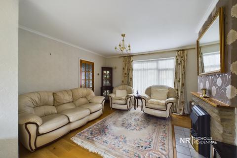 3 bedroom end of terrace house for sale, West Ewell KT19