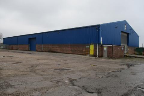 Warehouse to rent, Unit 3, Elddis Transport Site, Gamston Airfield, Gamston, Retford, Nottinghamshire, DN22 0QL