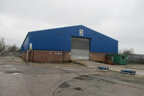 Warehouse to rent, Unit 3, Elddis Transport Site, Gamston Airfield, Gamston, Retford, Nottinghamshire, DN22 0QL