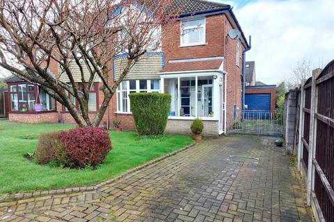 3 bedroom semi-detached house for sale, Eskdale Close, Unsworth, Bury, BL9