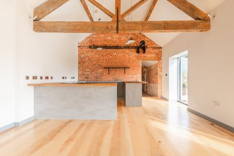 2 bedroom barn conversion for sale, Melton Constable