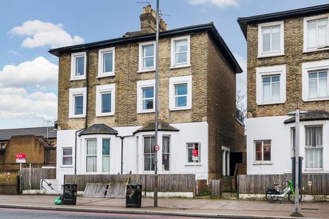 2 bedroom flat for sale, Garratt Lane, Tooting