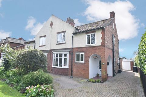 4 bedroom semi-detached house for sale, Thirsk Road, Northallerton