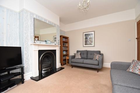 4 bedroom semi-detached house for sale, Thirsk Road, Northallerton