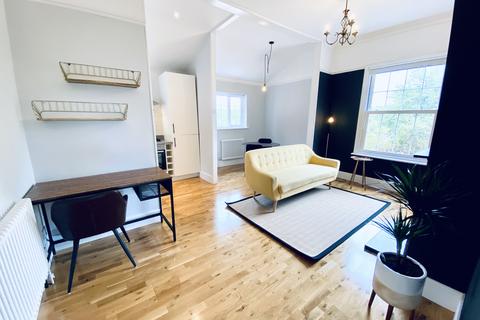 1 bedroom apartment to rent, Leam Terrace, Leamington Spa CV31