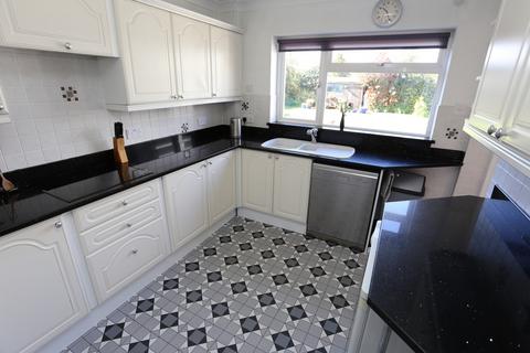 4 bedroom chalet for sale, Beatrice Avenue, Suffolk IP11