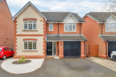4 bedroom detached house for sale, No Chain at Kipling Drive, Melton Mowbray, LE13 1LW