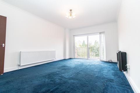 2 bedroom apartment to rent, Lady Mary Road, Penylan