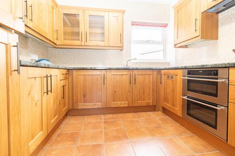 2 bedroom apartment to rent, Lady Mary Road, Cardiff
