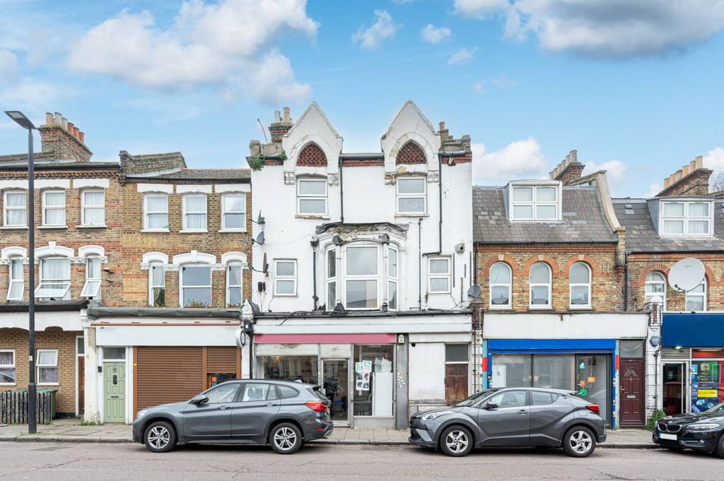 Milkwood Road, Brixton, London, SE24 Studio for sale £110,000