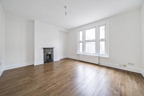 3 bedroom end of terrace house to rent, Princes Road, West Ealing, London, W13