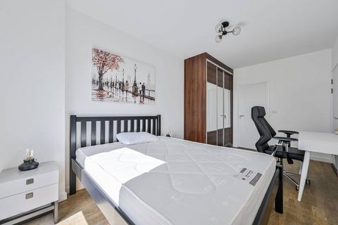 2 bedroom flat to rent, NAOMI STREET, Deptford, London, SE8