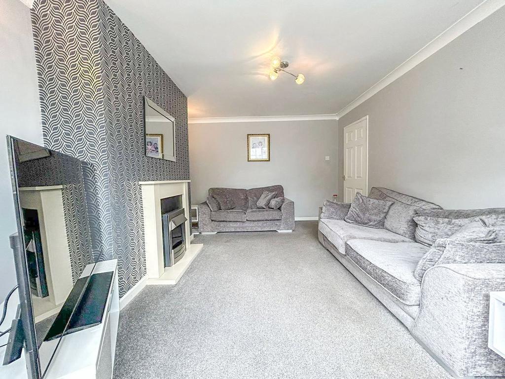 Lounge 3