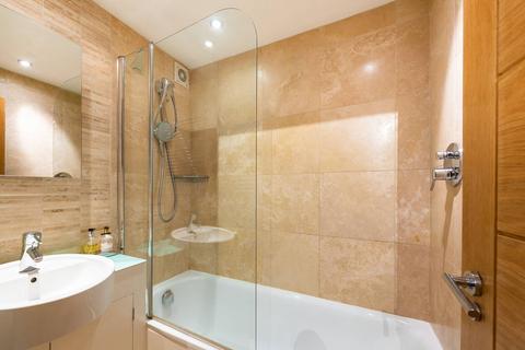 Flat 3, Longleat House, 18 Rampayne Street, London, SW1V 2TG