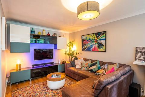 2 bedroom maisonette for sale, Rampayne Street, Pimlico, London, SW1V