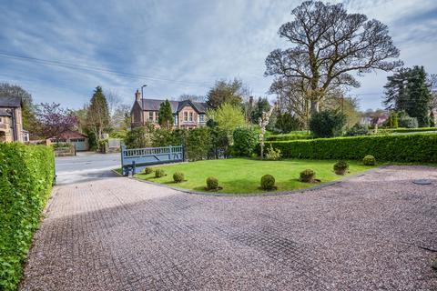 4 bedroom detached house for sale, Oldfield Road, Altrincham