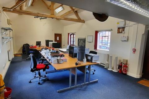 Office to rent, Unit 2 , Wheeley Road, Alvechurch, B48 7DD