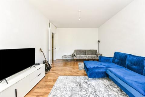 2 bedroom apartment to rent, High Street, Petersfield