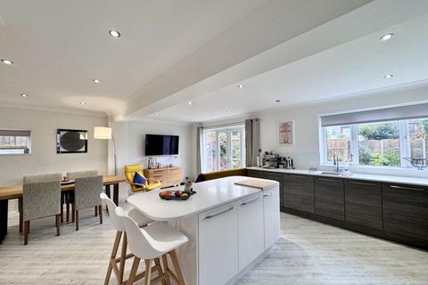14 Mordaunt Drive, Sutton Coldfield, B75 5PT