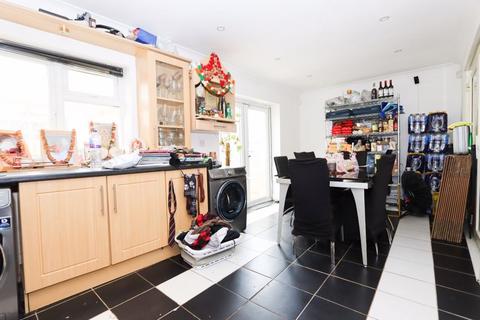 6 bedroom semi-detached house for sale, Betham Road, Greenford