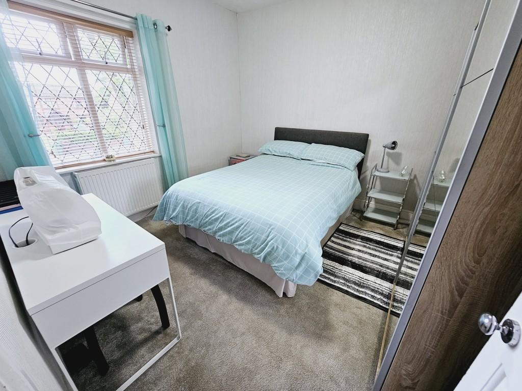 Bed2
