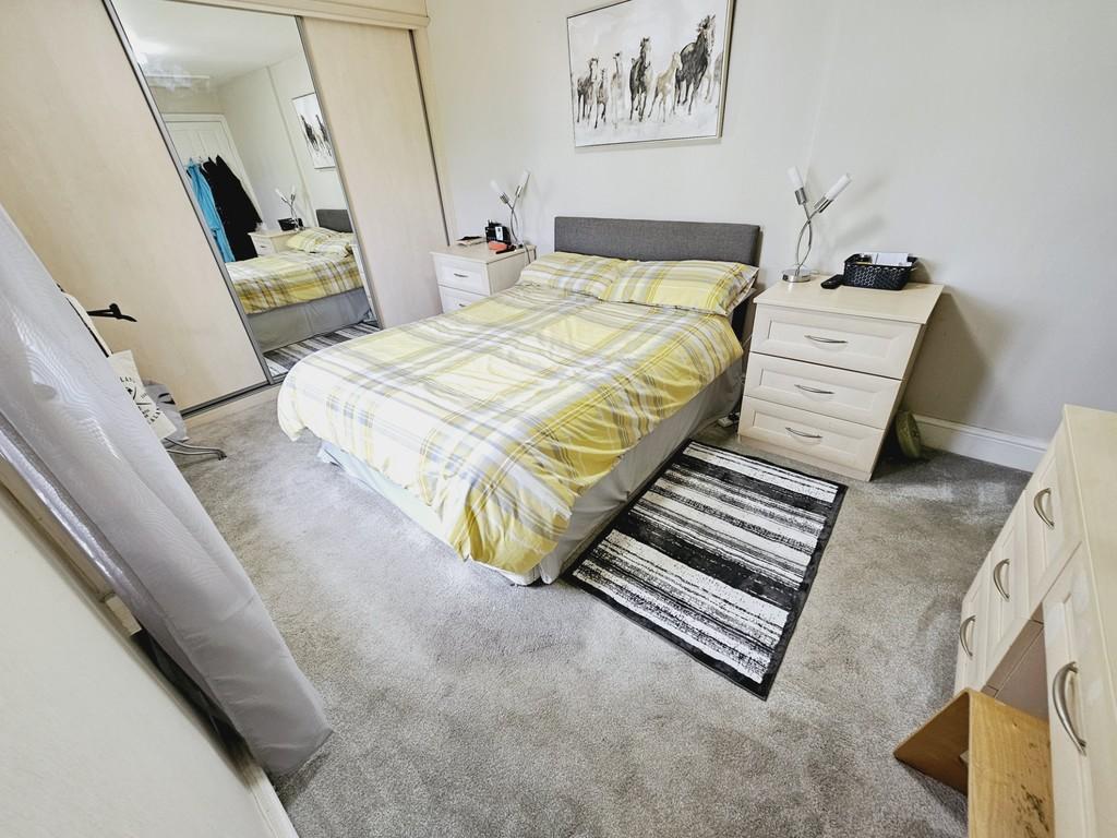 Bed11
