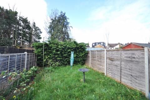 247 Hook Road, Epsom, KT19 8UA
