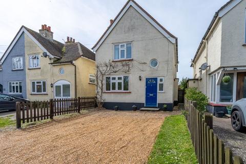 3 bedroom detached house for sale, Selsey Road, Chichester