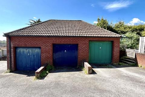 30 Highfield, Ilminster, TA19 9SR