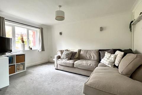 30 Highfield, Ilminster, TA19 9SR