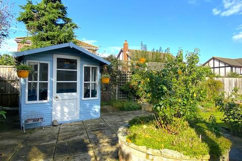 1 Clover Drive, Sheringham, NR26 8UX