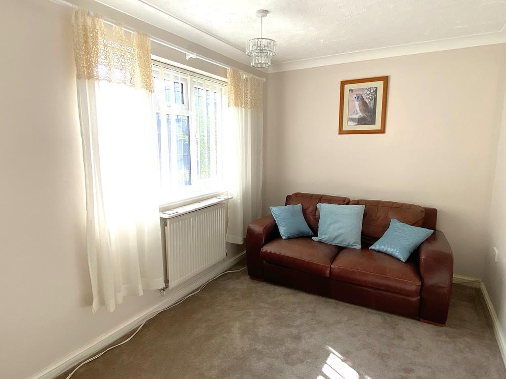 Bedroom 3/dining room