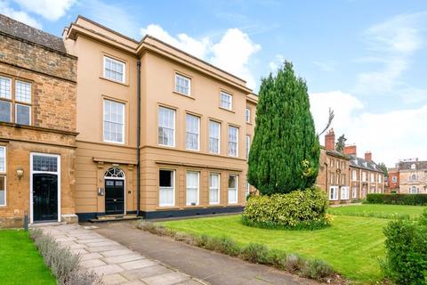 2 bedroom apartment for sale, South Bar, Banbury